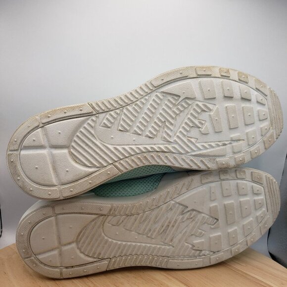 WOMEN'S NIKE RUNNING TENNIS SHOES SNEAKERS AJ8799 SIZE 10 SEAFOAM  LNC - Picture 6 of 7